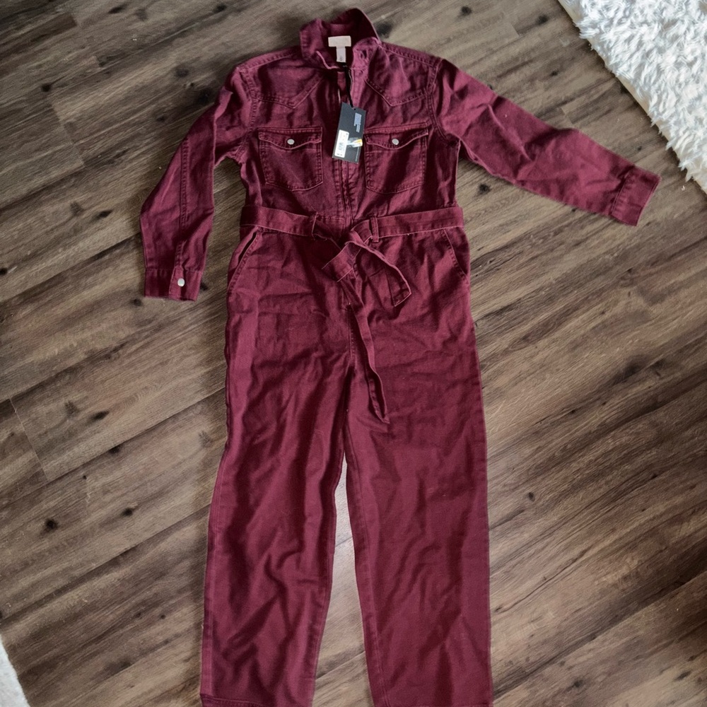 Red Full-Length Jumpsuit with Pointed Collar and Zipper Closure bin 2 #9002